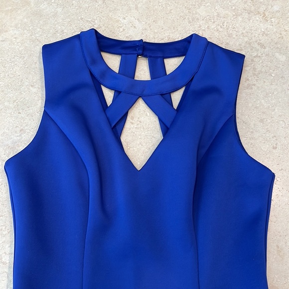 Guess Dress - Picture 2 of 5